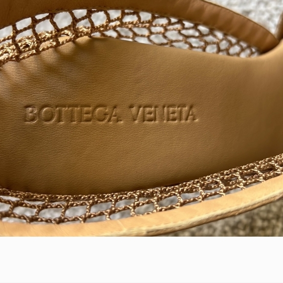 Bottega Veneta Tan Heels - Picture 3 of 10